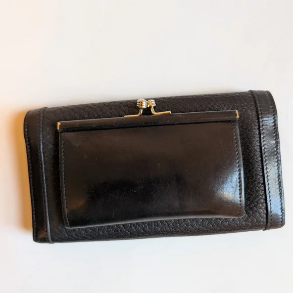 Dooney & Bourke vintage  Black Leather Wallet In VGUC - Picture 3 of 11